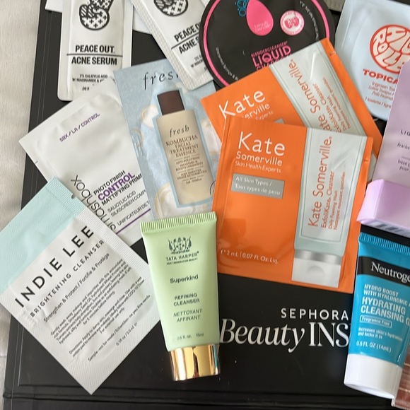 Deluxe luxury cleansing bundle (25-pc) - Picture 6 of 7